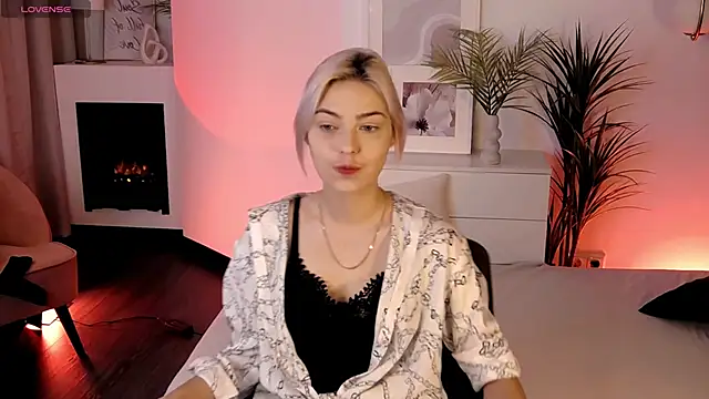 AlysiaSun online show from 29, 9, 2025