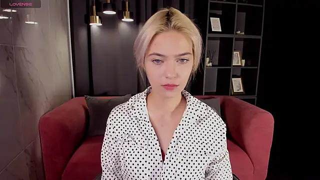AlysiaSun online show from 17, 9, 2025