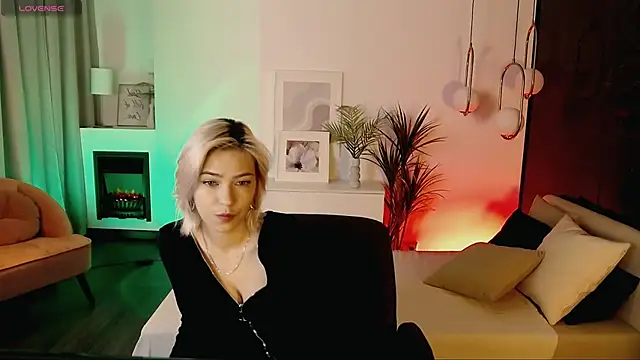 AlysiaSun online show from 7, 10, 2025