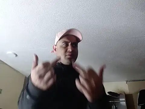 Snapshot of alphaswitchard chatting on 3, 10, 2025 alphaswitchard online show from 3, 10, 2025