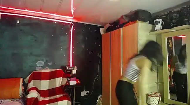 Samara Beltran online show from 14, 3, 2025