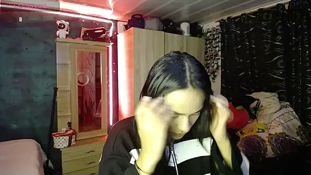 Samara Beltran online show from 2, 3, 2025