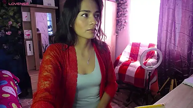 Samara Beltran online show from 14, 2, 2025