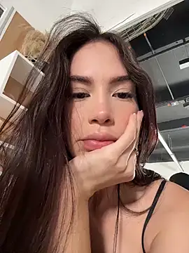 Im Valentina online show from 7, 3, 2026