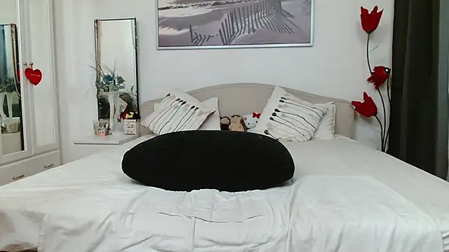 YulliaMilf online show from 2, 4, 2026