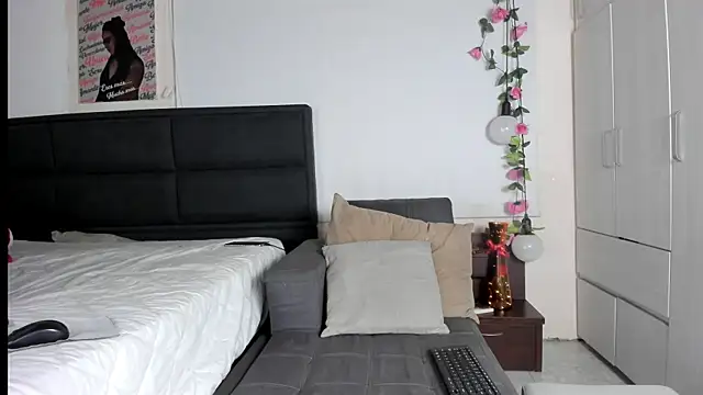 ximtia xs online show from 16, 1, 2025