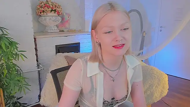 Snapshot of _Rude_Girl_ chatting on 9, 1, 2025  Rude Girl  online show from 9, 1, 2025