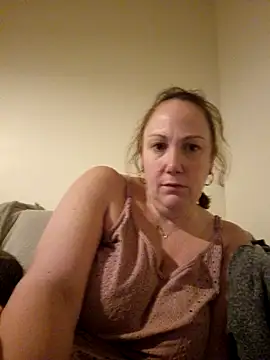 Snapshot of Wisie_Cutie chatting on 22, 1, 2025 Wisie Cutie online show from 22, 1, 2025