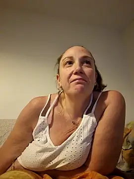 Wisie Cutie online show from 31, 10, 2025