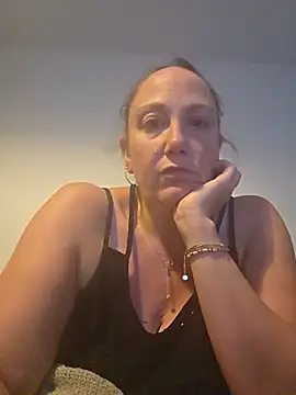 Snapshot of Wisie_Cutie chatting on 30, 5, 2026 Wisie Cutie online show from 30, 5, 2026