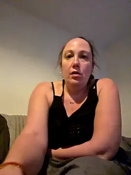 Wisie Cutie online show from 1, 3, 2026