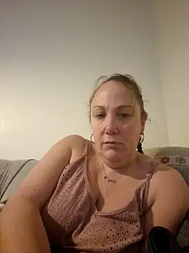 Snapshot of Wisie_Cutie chatting on 15, 1, 2025 Wisie Cutie online show from 15, 1, 2025