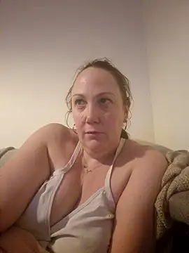 Snapshot of Wisie_Cutie chatting on 26, 1, 2025 Wisie Cutie online show from 26, 1, 2025