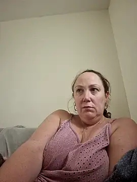 Snapshot of Wisie_Cutie chatting on 16, 3, 2025 Wisie Cutie online show from 16, 3, 2025