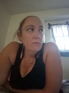 Wisie Cutie online show from 12, 11, 2025