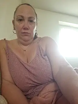 Snapshot of Wisie_Cutie chatting on 22, 3, 2025 Wisie Cutie online show from 22, 3, 2025