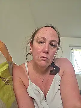 Wisie Cutie online show from 22, 3, 2026