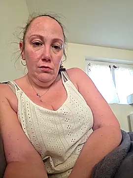 Wisie Cutie online show from 4, 3, 2026