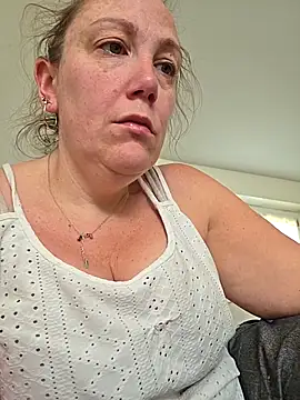 Wisie Cutie online show from 4, 4, 2026