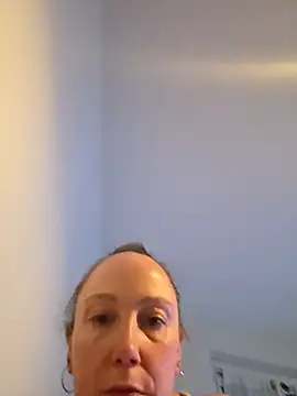 Wisie Cutie online show from 26, 2, 2026