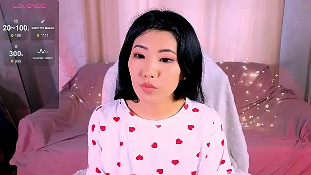 Wendy  Hills online show from 19, 12, 2025