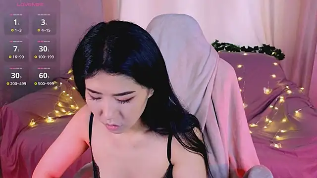 Snapshot of Wendy__Hills chatting on 4, 5, 2026 Wendy Hills online show from 4, 5, 2026