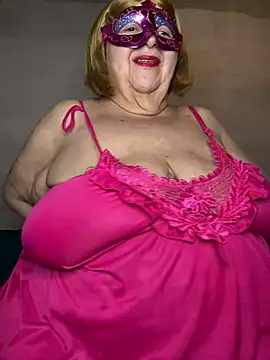 Snapshot of mariannecox chatting on 29, 12, 2024 mariannecox online show from 29, 12, 2024
