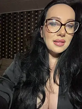 AnnaAnn online show from 1, 2, 2026