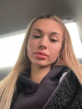 Charming Ritta online show from 21, 3, 2025