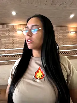 Annya-sweet online show from 4, 11, 2025