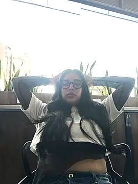 Annya-sweet online show from 6, 2, 2026