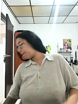 Annya-sweet online show from 10, 11, 2025