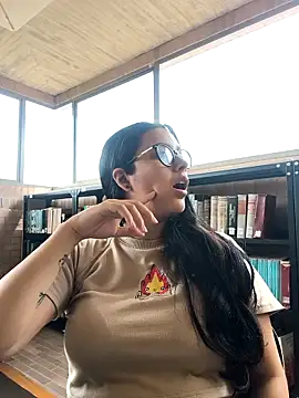 Annya-sweet online show from 7, 4, 2026