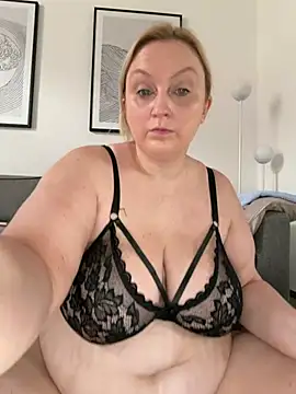 BBW Nora online show from 2, 6, 2026