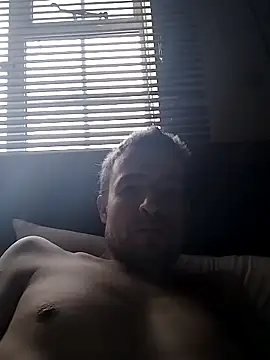 Snapshot of Erimyka chatting on 13, 3, 2026 Erimyka online show from 13, 3, 2026