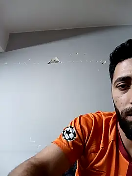 Snapshot of Rakiyy34 chatting on 15, 10, 2025 Rakiyy34 online show from 15, 10, 2025