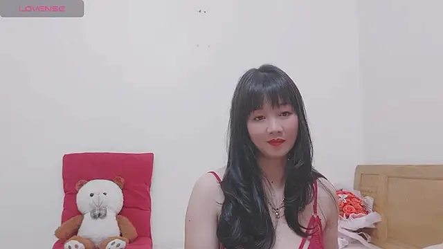 Holygirlsweet777 online show from 14, 1, 2025