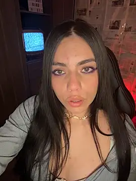 i am nina  online show from 25, 3, 2026