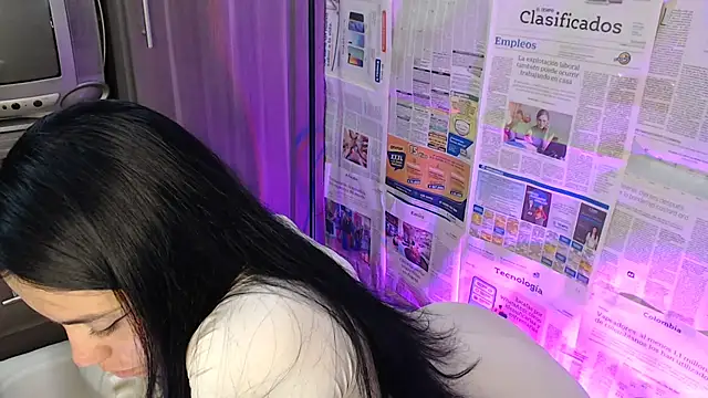i am nina  online show from 1, 3, 2025