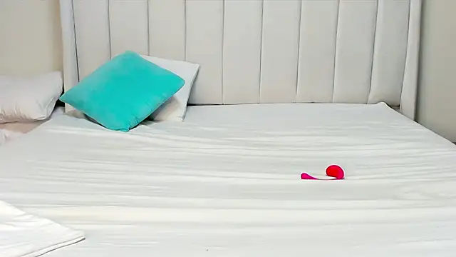  heavenlysent online show from 5, 2, 2026