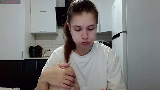 Snapshot of SayMeow_ chatting on 8, 6, 2026 SayMeow online show from 8, 6, 2026