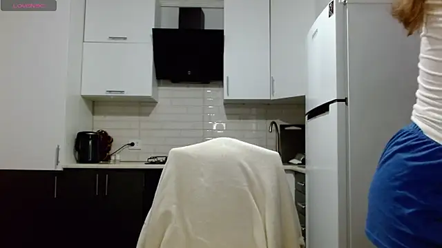 Snapshot of SayMeow_ chatting on 28, 5, 2026 SayMeow online show from 28, 5, 2026