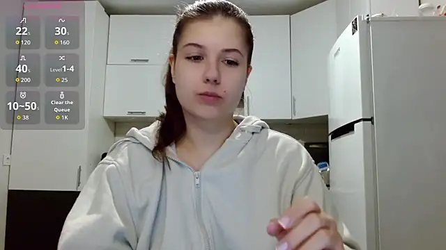 Snapshot of SayMeow_ chatting on 13, 5, 2026 SayMeow online show from 13, 5, 2026