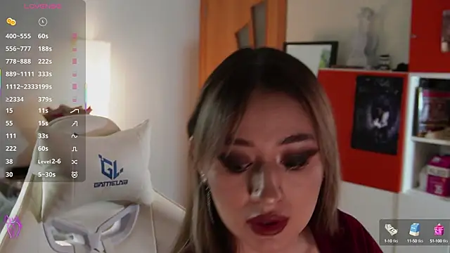 Snapshot of Fiona-Love chatting on 23, 9, 2025 Fiona-Love online show from 23, 9, 2025