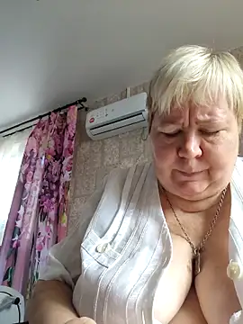 EffectFiona online show from 22, 9, 2025