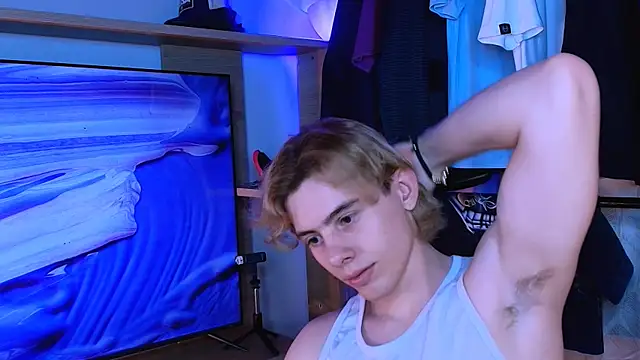 Snapshot of dimitri_tv chatting on 8, 9, 2025 dimitri tv online show from 8, 9, 2025