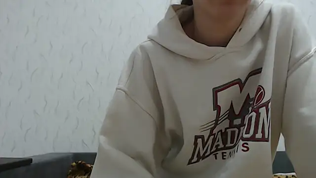 HoneyWiles online show from 14, 1, 2026