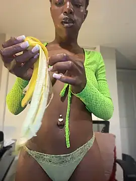 wishwashhy22 online show from 13, 4, 2026