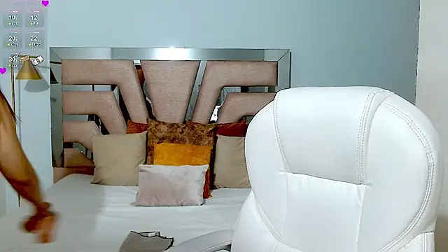 Snapshot of sophia_hadid chatting on 23, 1, 2025 sophia hadid online show from 23, 1, 2025