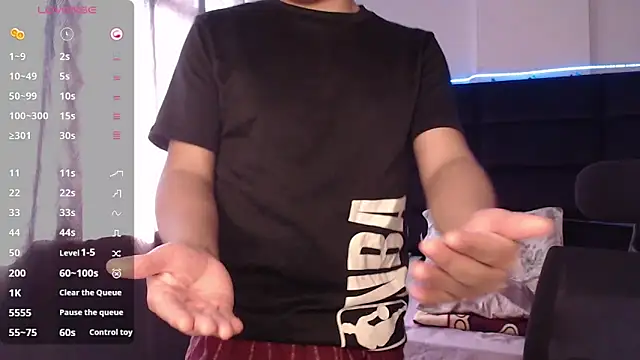 andrewmhilton  online show from 17, 11, 2025